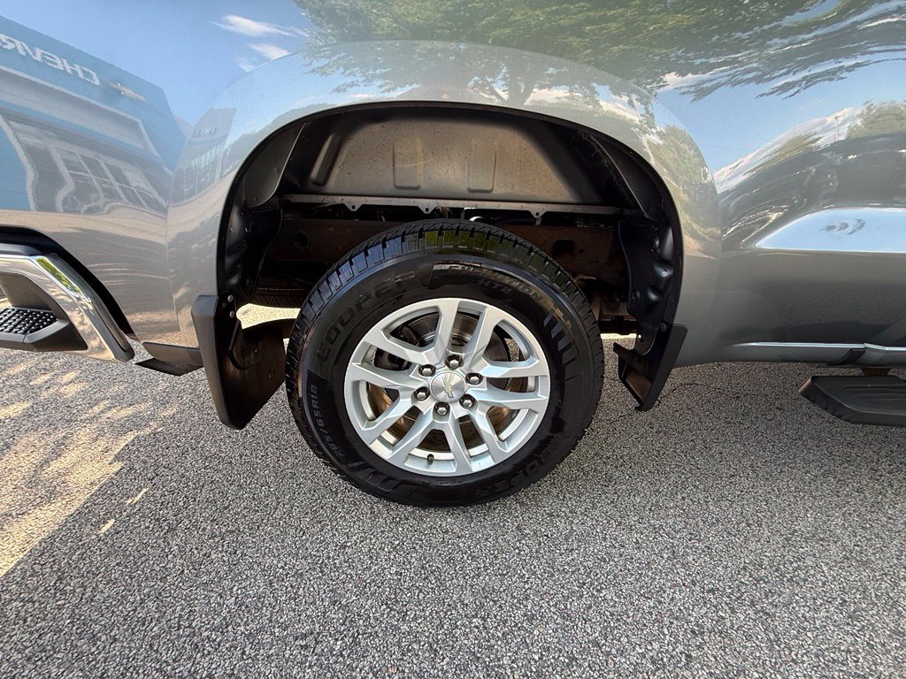 Used 2019 Chevrolet Silverado 1500 LT w/ All-Star Edition AWD/4WD image 33