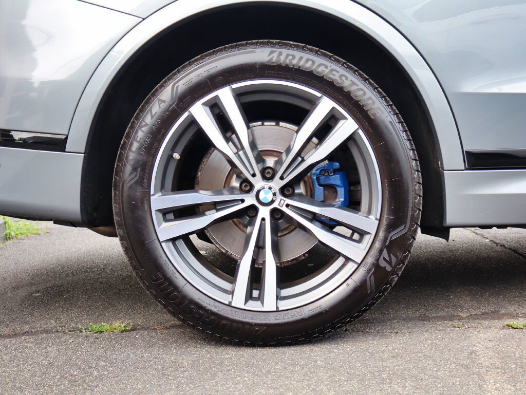 Used 2025 BMW X7 xDrive40i w/ M Sport Package AWD/4WD image 68