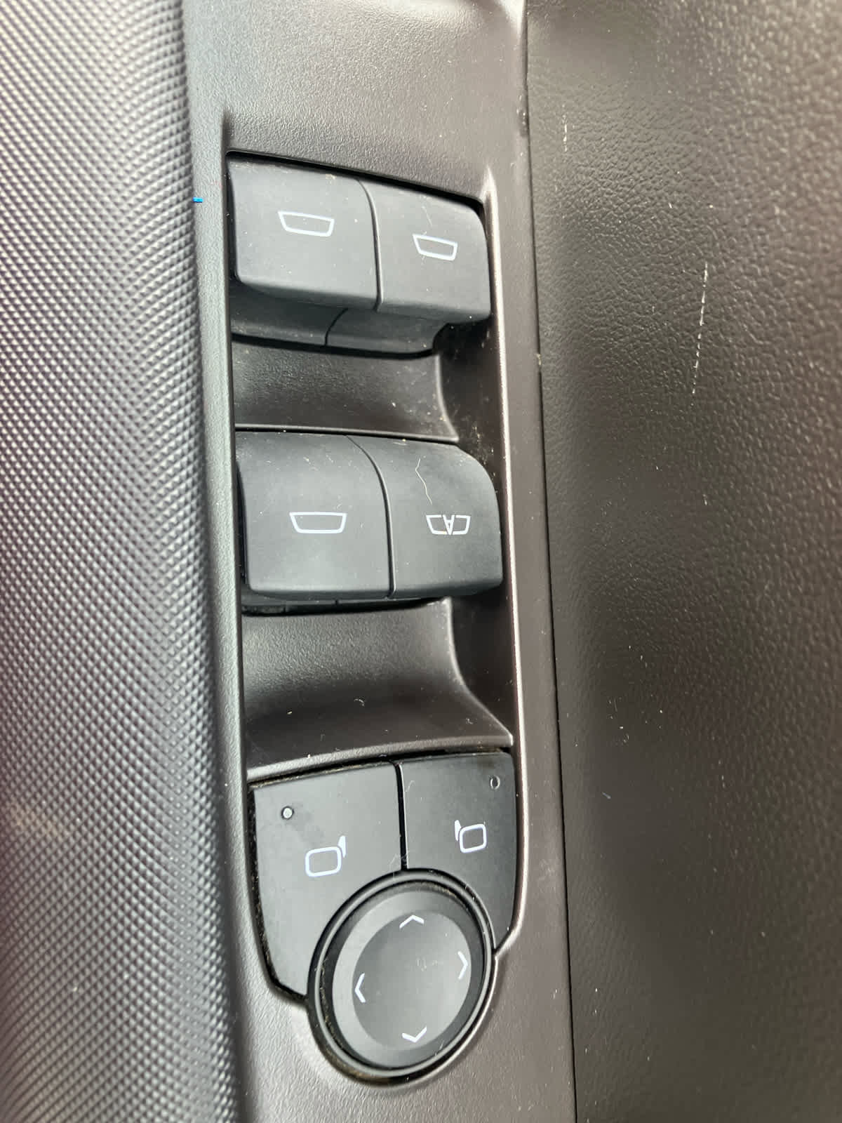 Certified 2024 Chevrolet Colorado Z71 w/ Advanced Trailering Package image 9