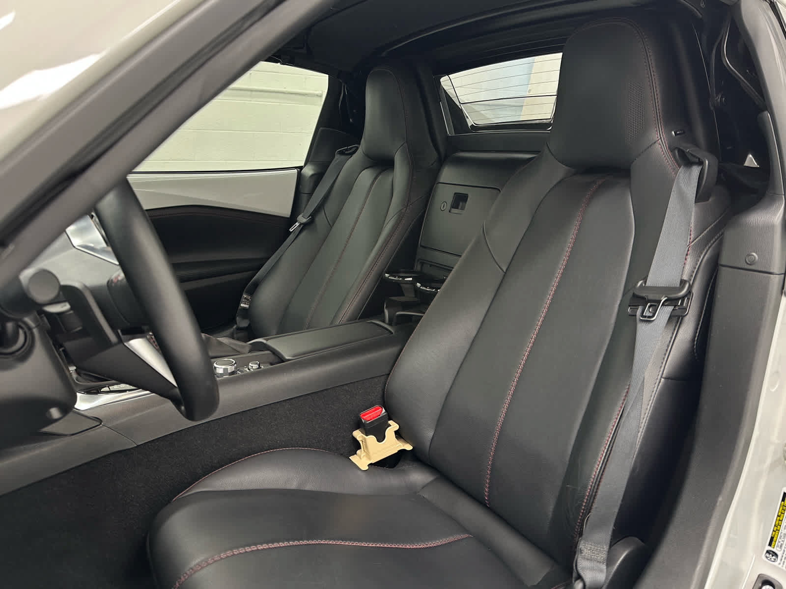 Used 2017 MAZDA MX-5 Miata RF Grand Touring RWD image 19