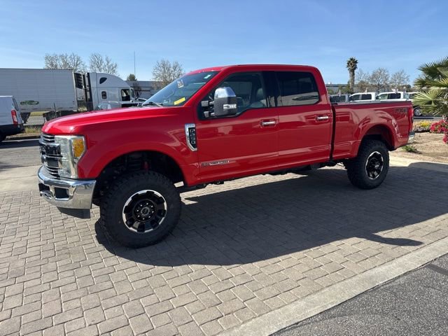 Used 2017 Ford F250 Lariat w/ Chrome Package AWD/4WD image 2