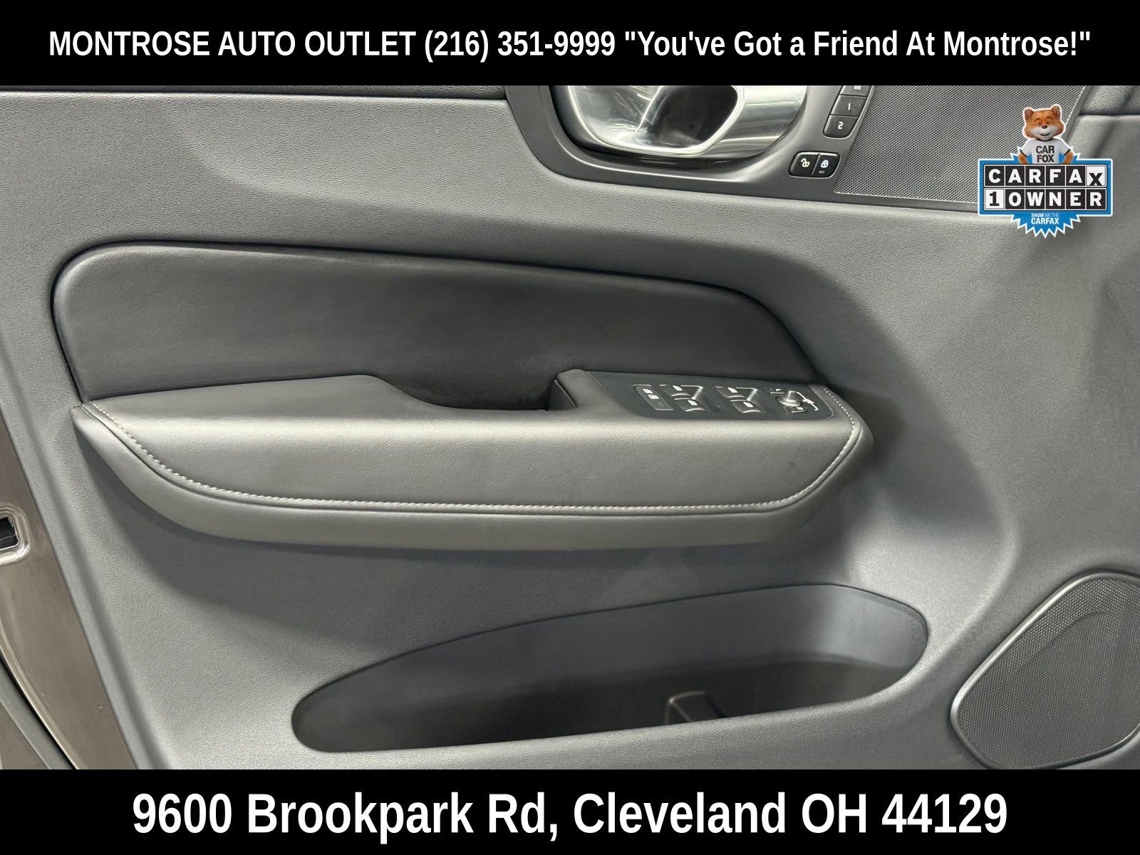 Certified 2025 Volvo XC60 B5 Plus w/ Climate Package AWD/4WD image 12