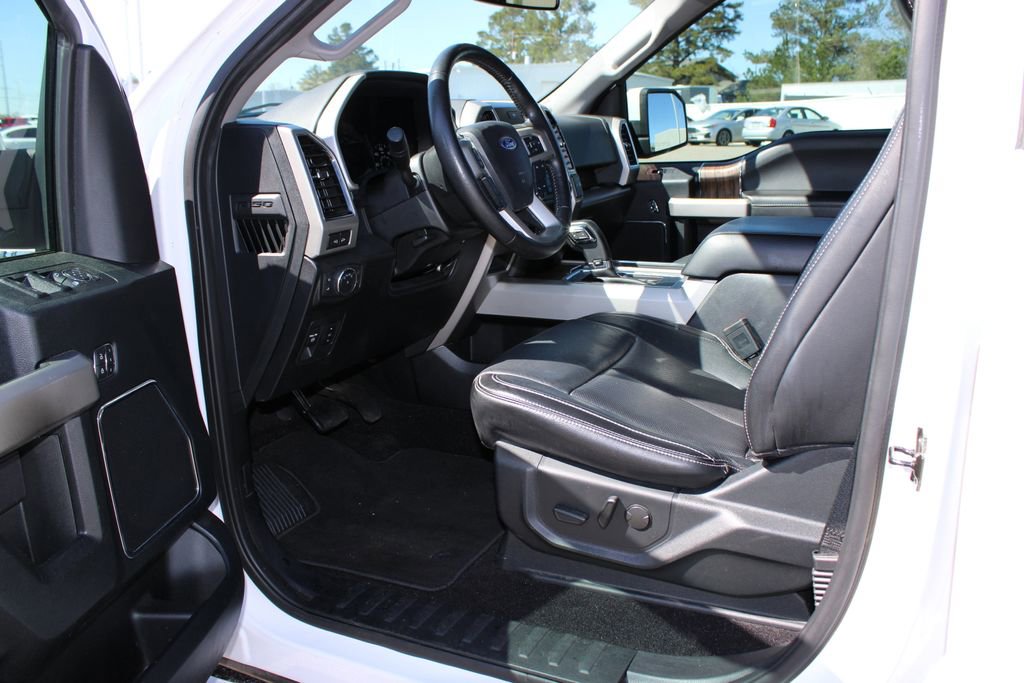 Used 2019 Ford F150 Lariat w/ Equipment Group 501A Mid image 11