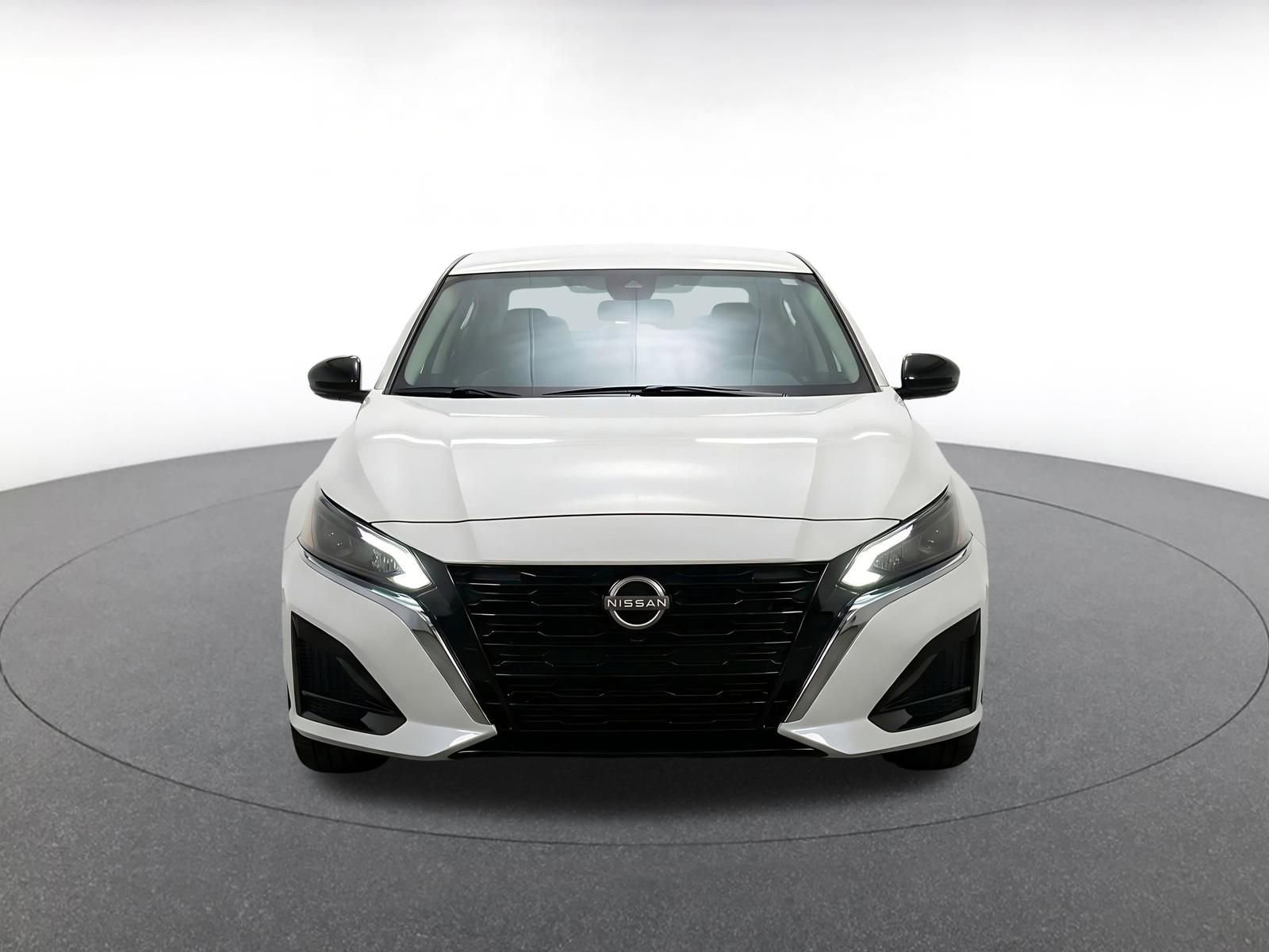 Used 2025 Nissan Altima 2.5 SV FWD video 2