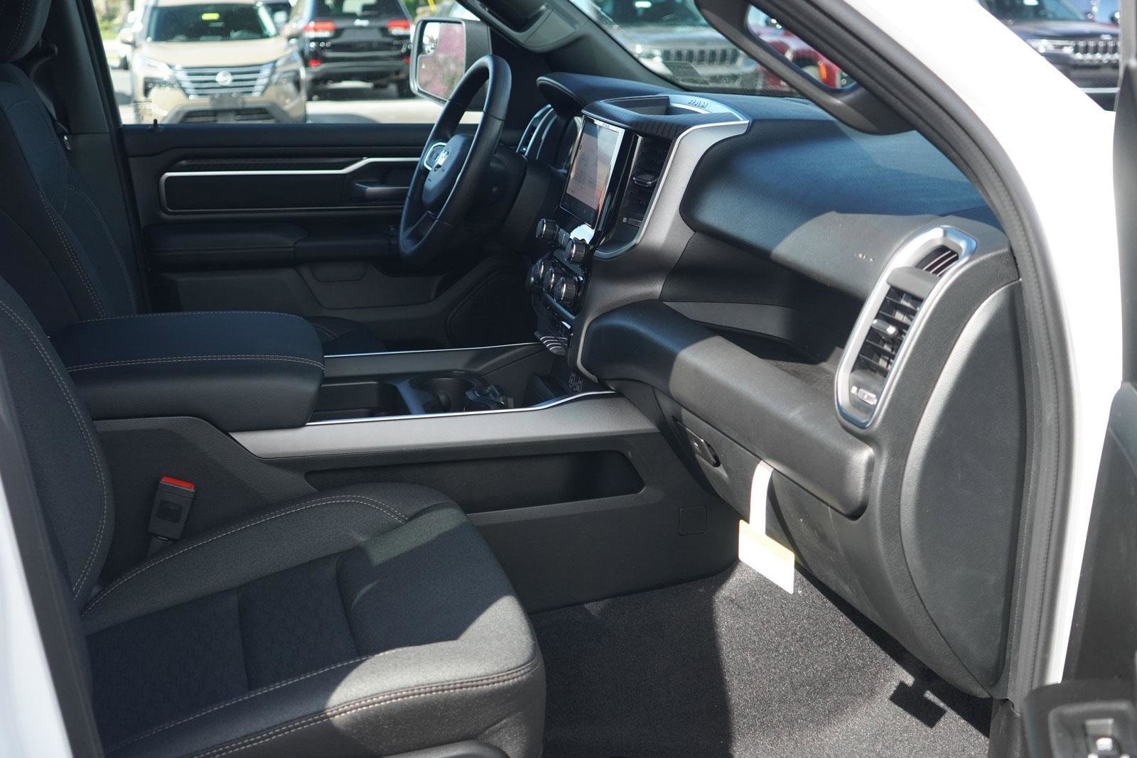 New 2026 RAM 1500 Big Horn w/ Night Edition AWD/4WD image 27