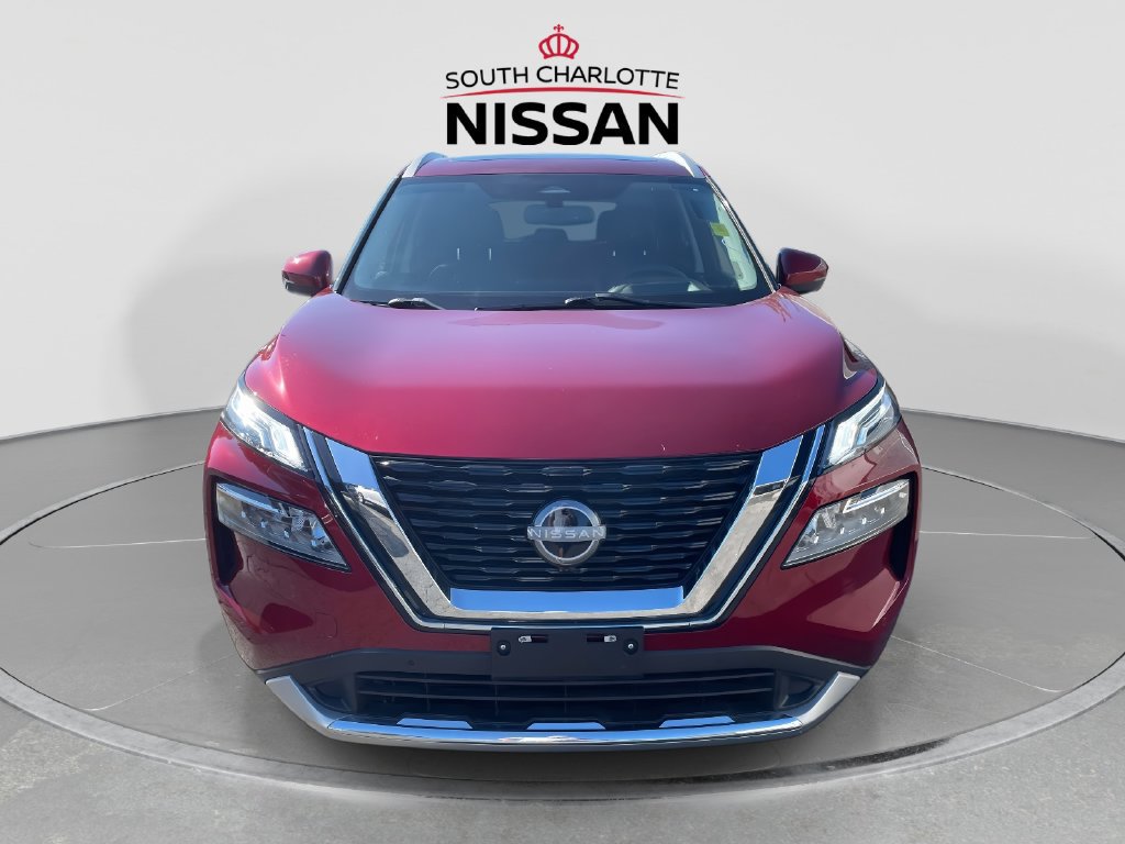Used 2023 Nissan Rogue Platinum w/ Platinum Premium Package AWD/4WD image 2