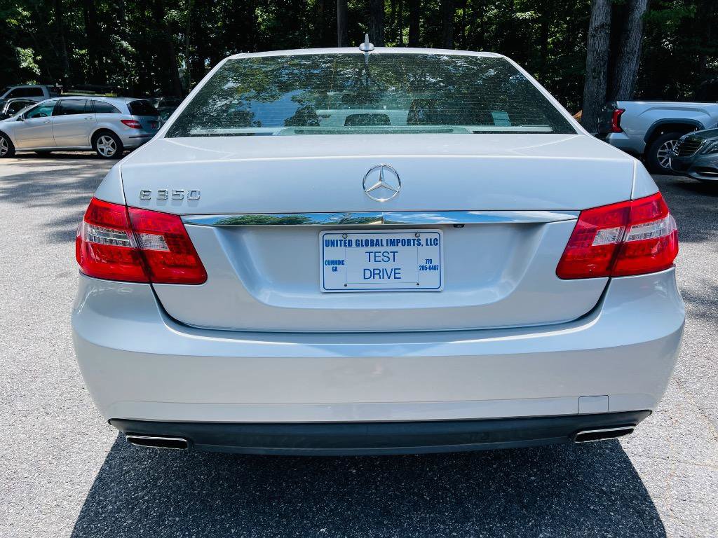 Used 2010 Mercedes-Benz E 350 Sedan image 10
