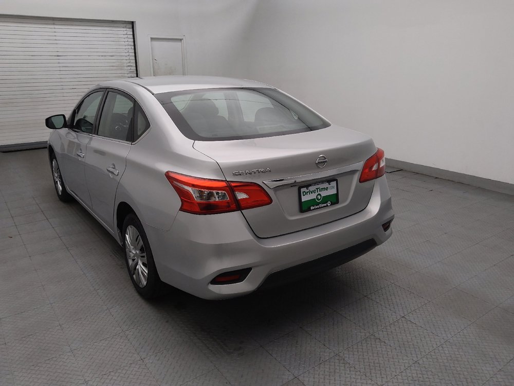 Used 2018 Nissan Sentra S FWD image 6