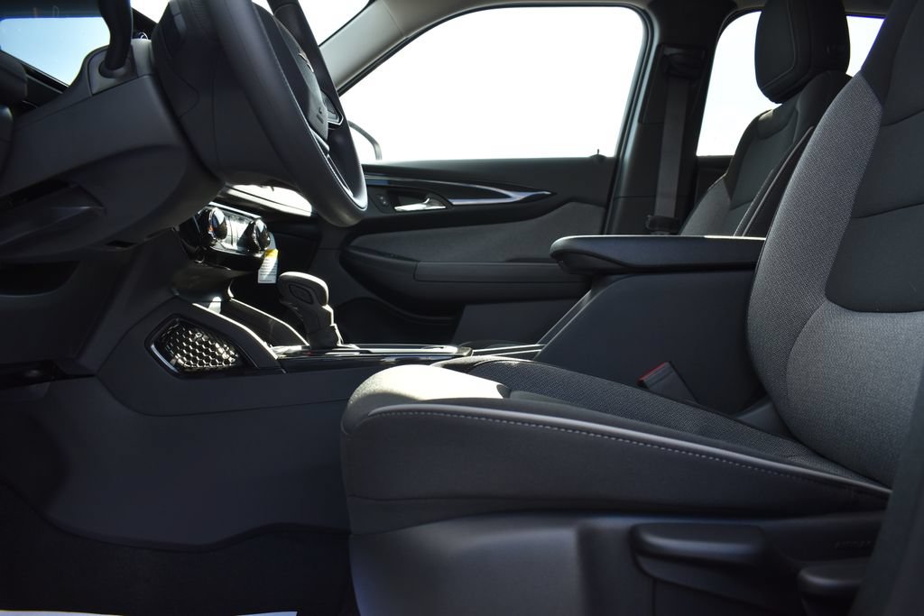 New 2026 Chevrolet TrailBlazer LT w/ Convenience Package FWD image 8