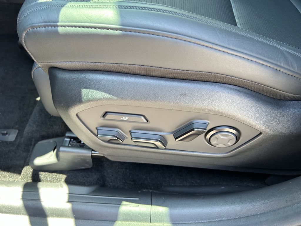 Certified 2026 Hyundai Santa Fe Calligraphy FWD image 23