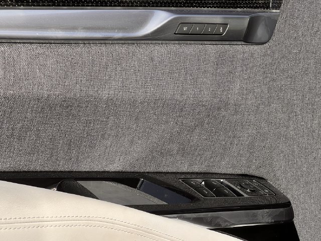 New 2026 Cadillac Escalade ESV V AWD/4WD image 20