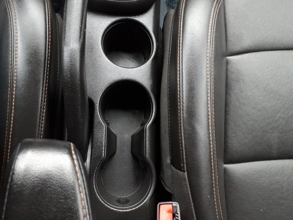 Used 2021 Chevrolet Trax LT w/ Premium Seat Package image 14