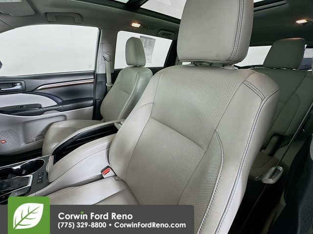 Used 2015 Toyota Highlander Limited Platinum AWD/4WD image 21