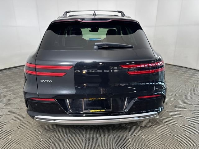 Used 2024 Genesis Electrified GV70 AWD/4WD image 4