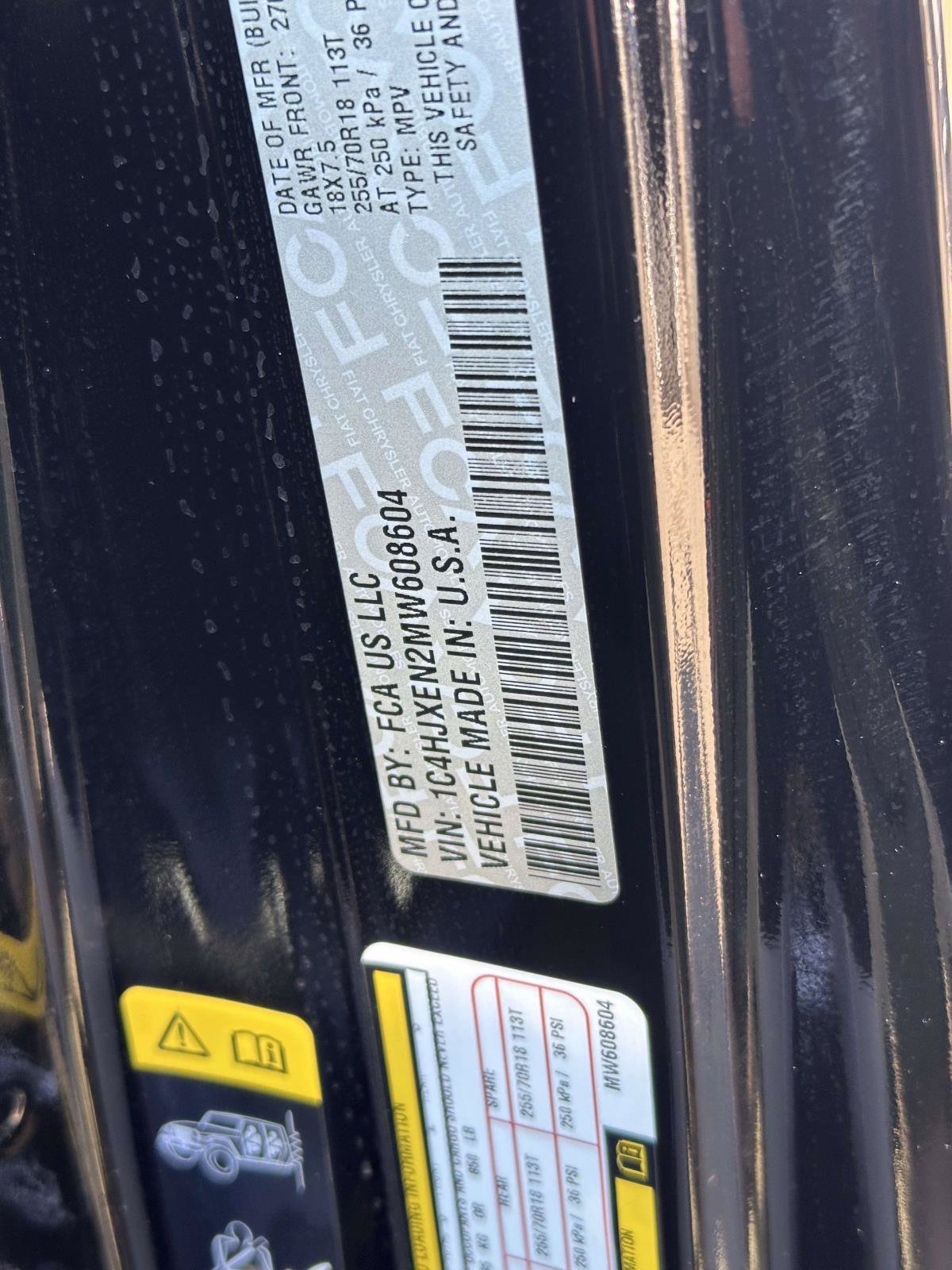 Used 2021 Jeep Wrangler Unlimited Sahara AWD/4WD image 16