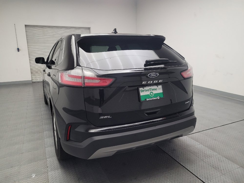 Used 2024 Ford Edge SEL image 6