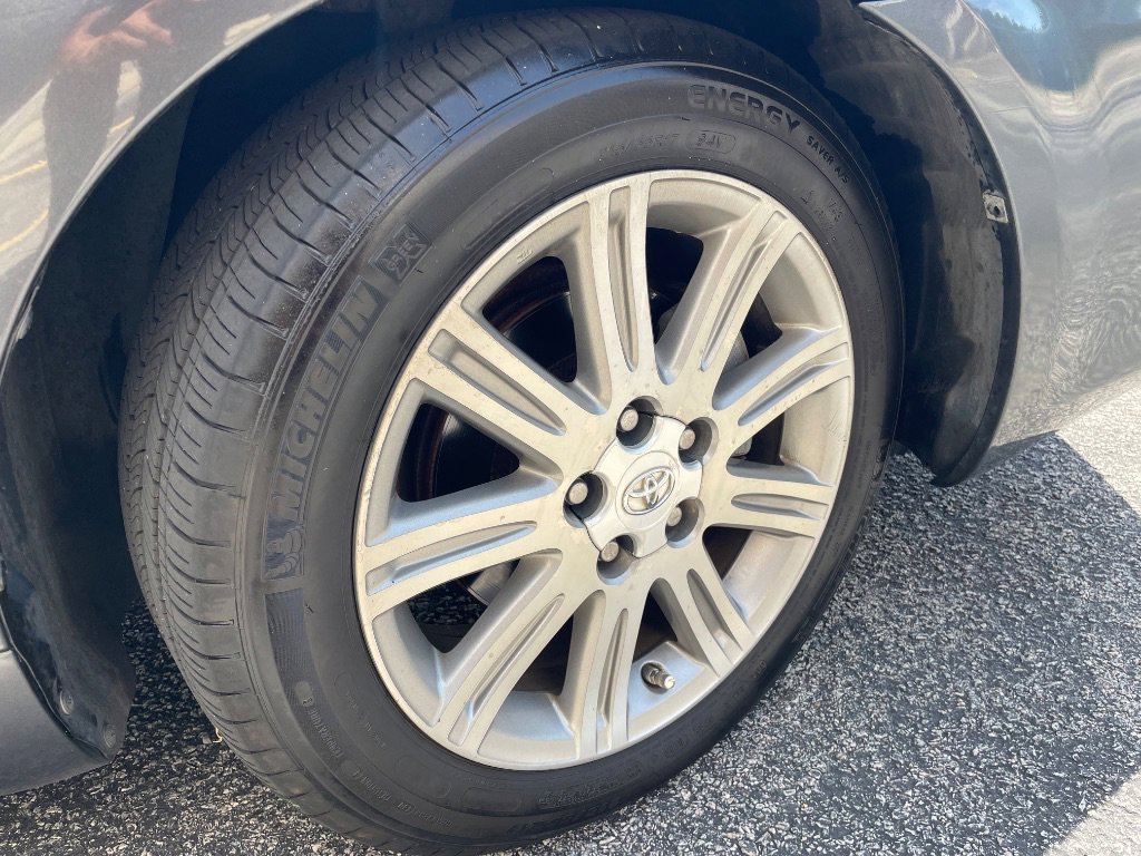 Used 2008 Toyota Avalon Limited FWD image 12