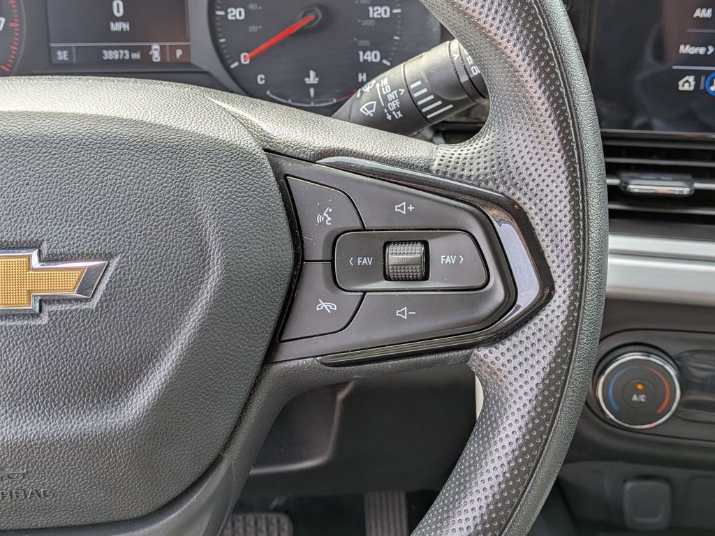 Used 2024 Chevrolet Trax LS FWD image 19