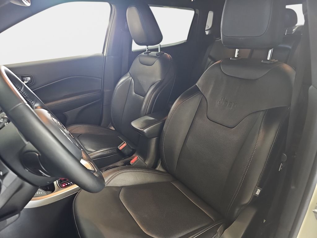 Used 2020 Jeep Compass High Altitude AWD/4WD image 17