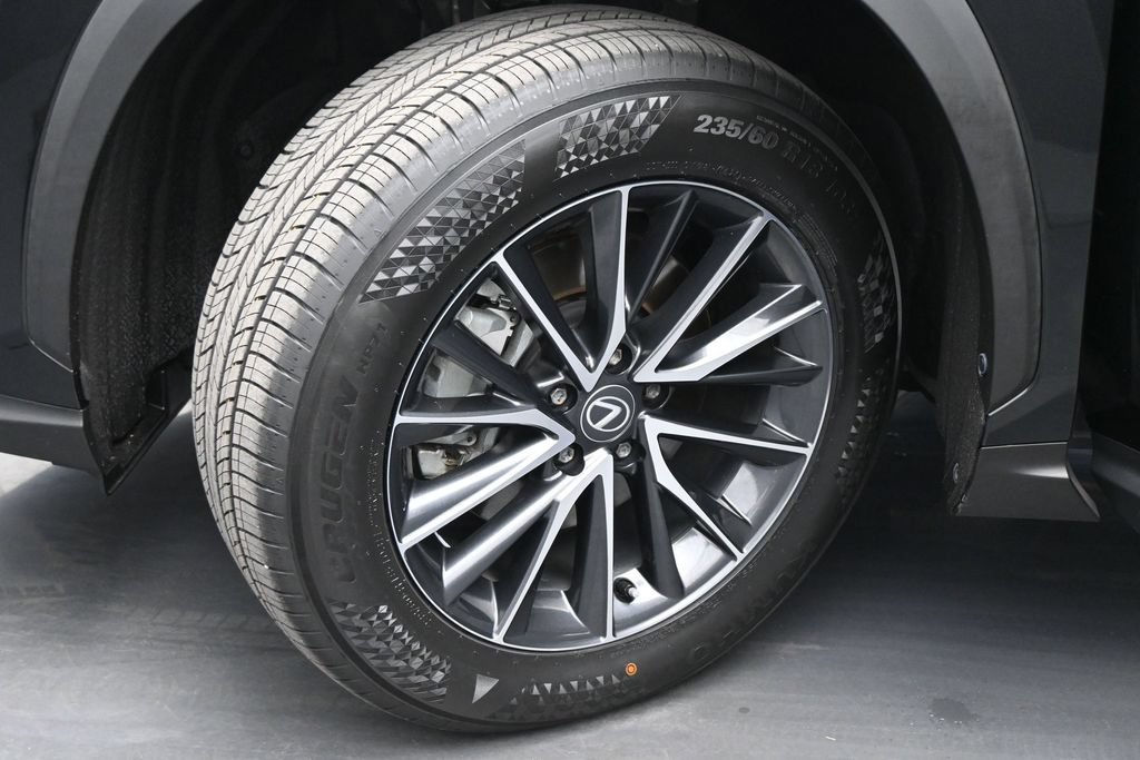 Used 2024 Lexus NX 250 FWD w/ Towing Package (2000 Lbs) image 19
