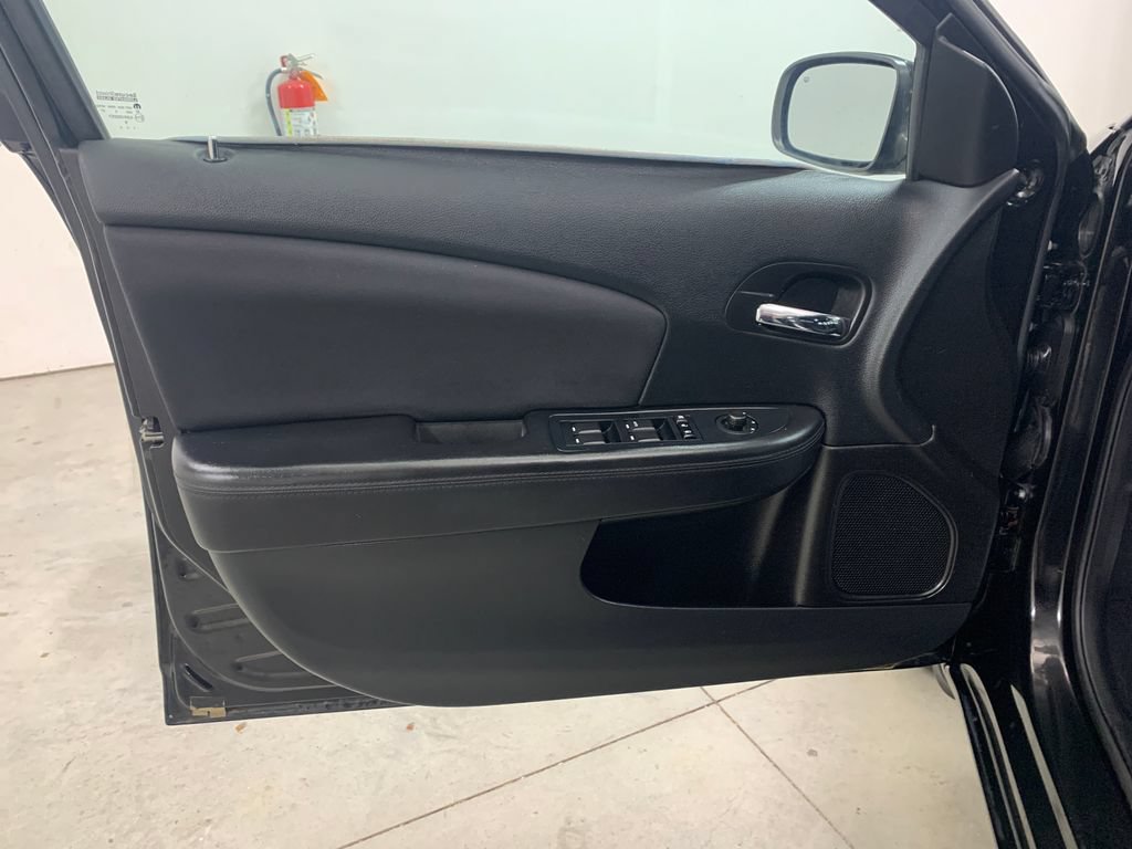 Used 2014 Chrysler 200 Touring w/ 200 S Group FWD image 17
