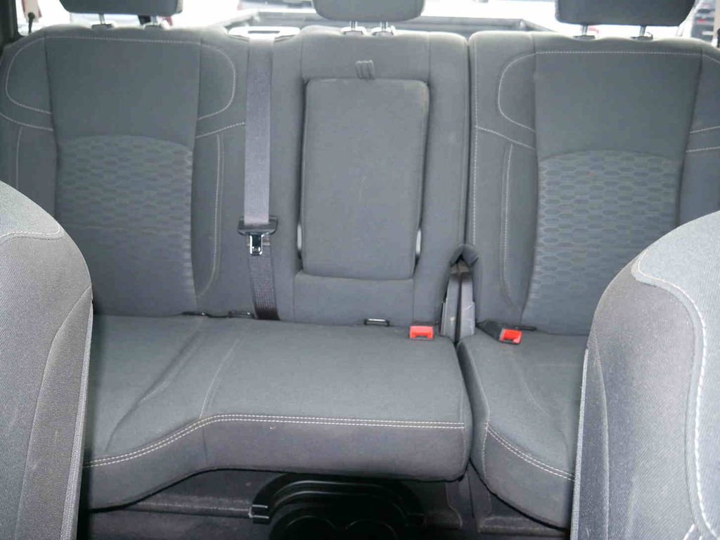 Certified 2025 RAM 3500 Big Horn image 36