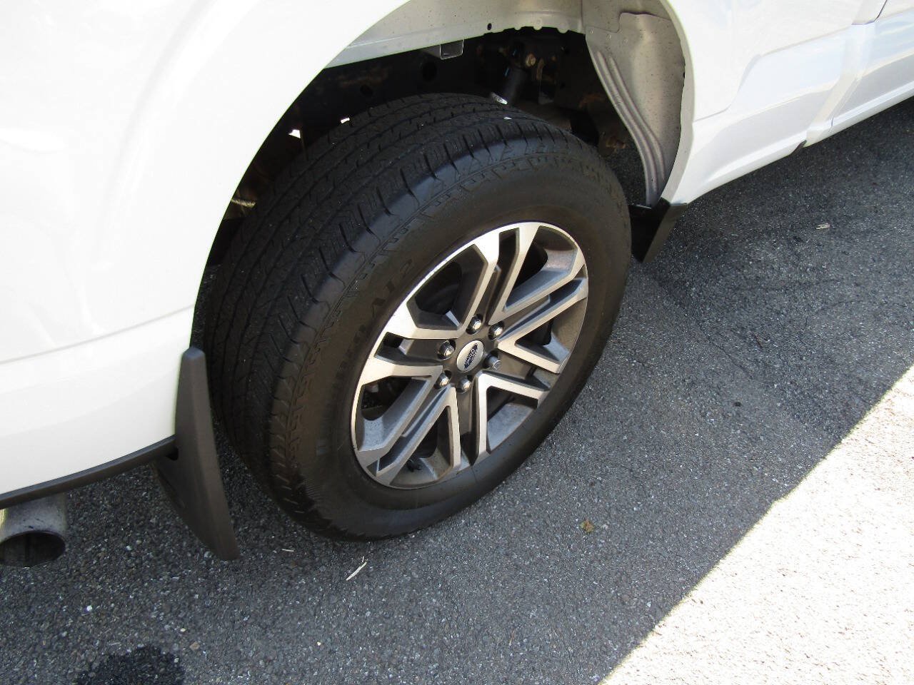 Used 2021 Ford F150 XL w/ Equipment Group 101A High AWD/4WD image 37