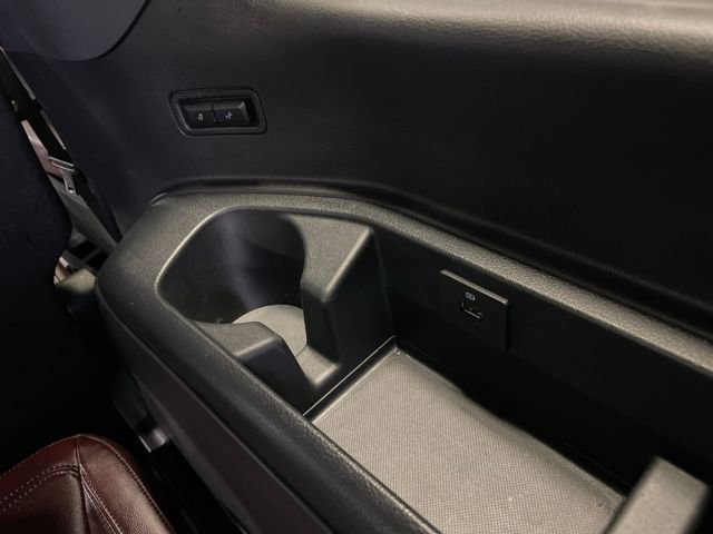 Used 2023 Ford Expedition Limited image 47