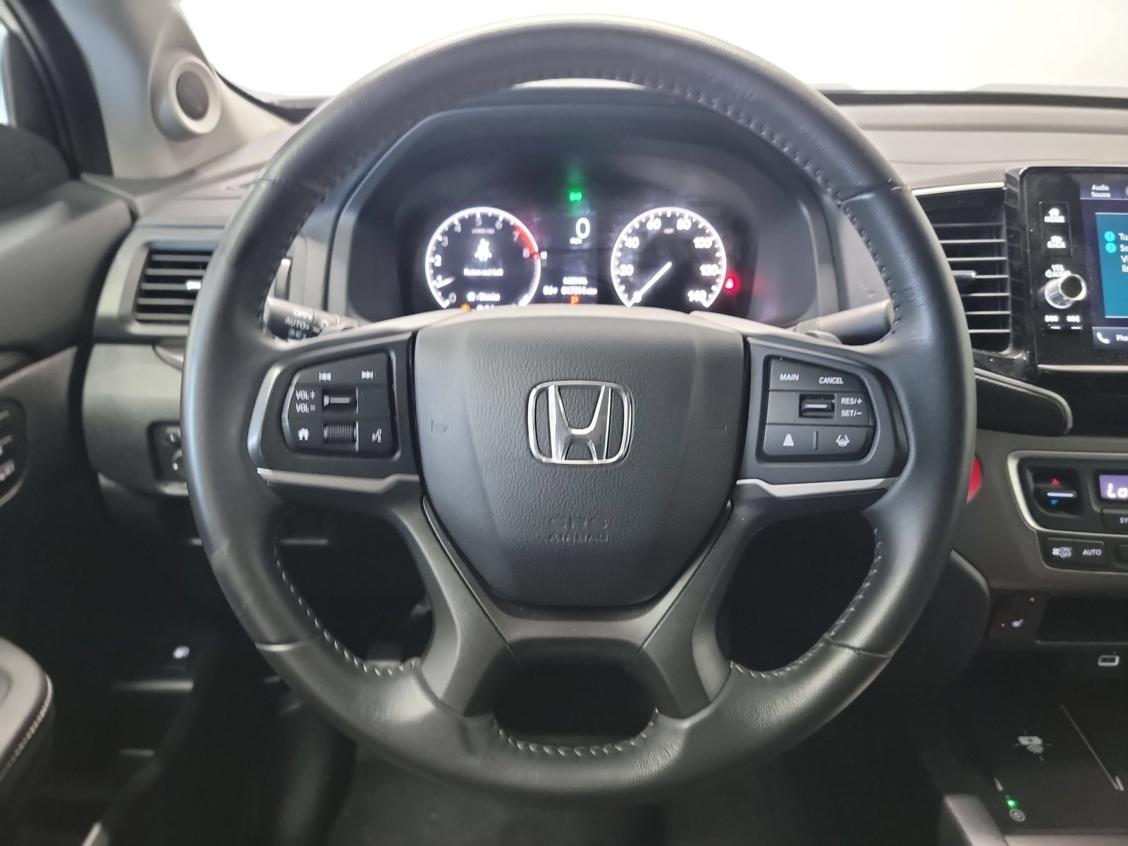 Used 2025 Honda Ridgeline RTL image 17