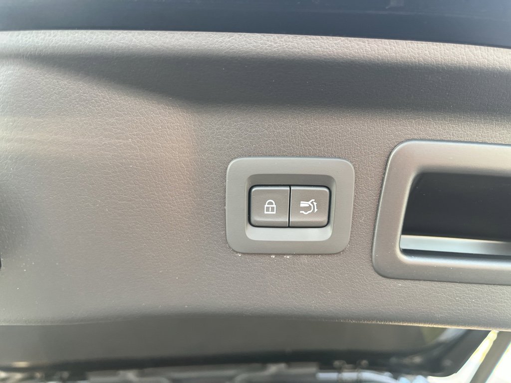 Certified 2025 MAZDA CX-90 3.3 Turbo w/ Preferred Package image 25