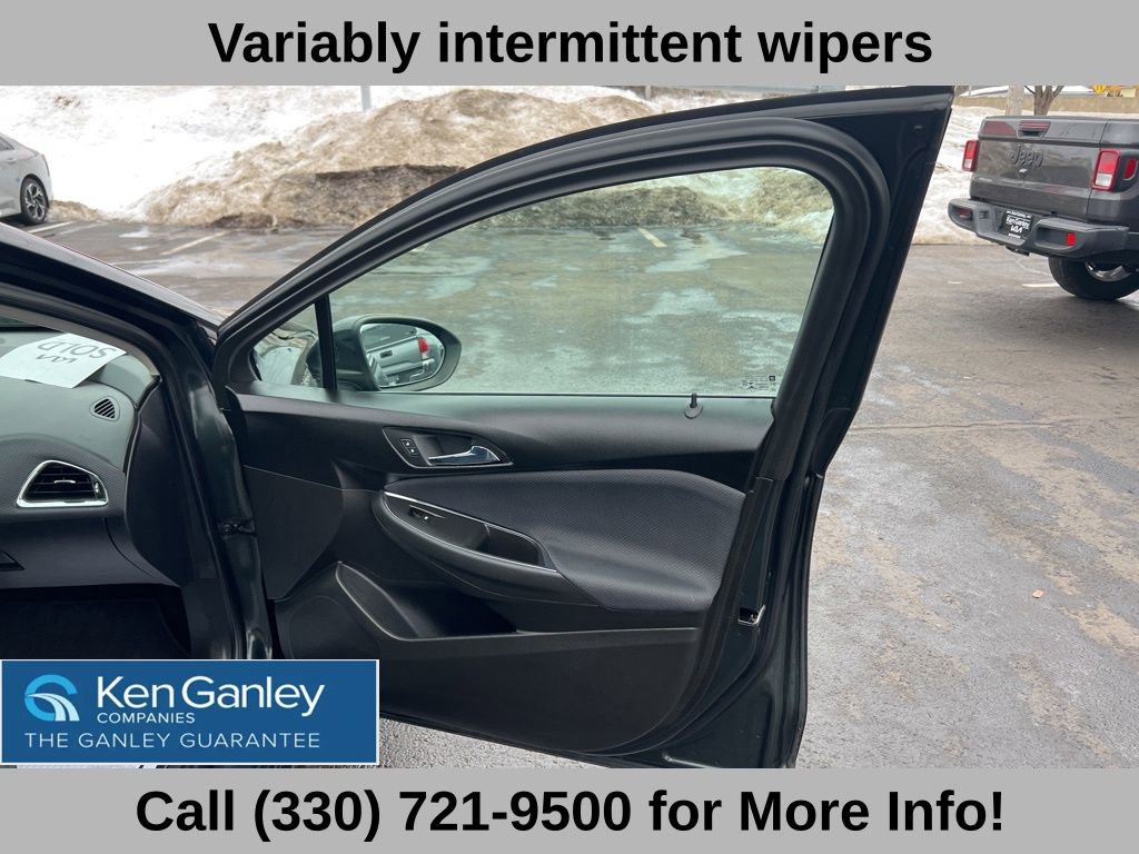 Used 2018 Chevrolet Cruze LT w/ Convenience Package image 56