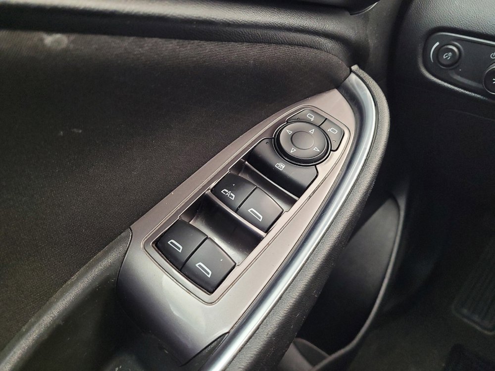 Used 2021 Chevrolet Malibu LT image 27