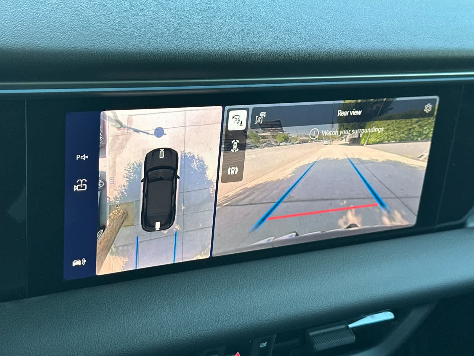 New 2026 Porsche Macan Electric RWD image 23