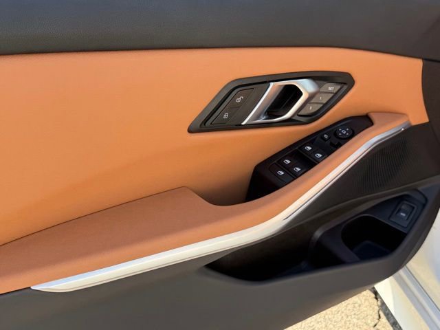 Used 2025 BMW 330i Sedan w/ Convenience Package image 16