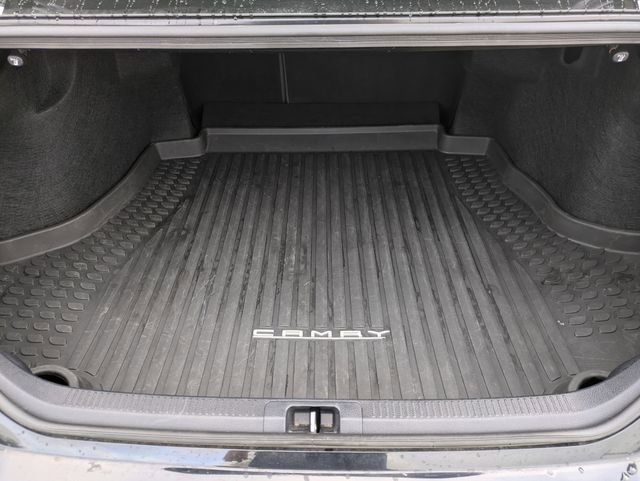 Used 2024 Toyota Camry SE image 27