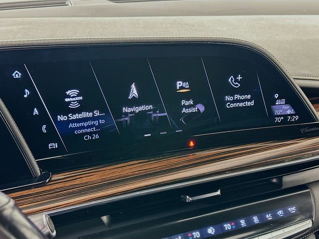 Used 2024 Cadillac Escalade ESV Luxury image 16