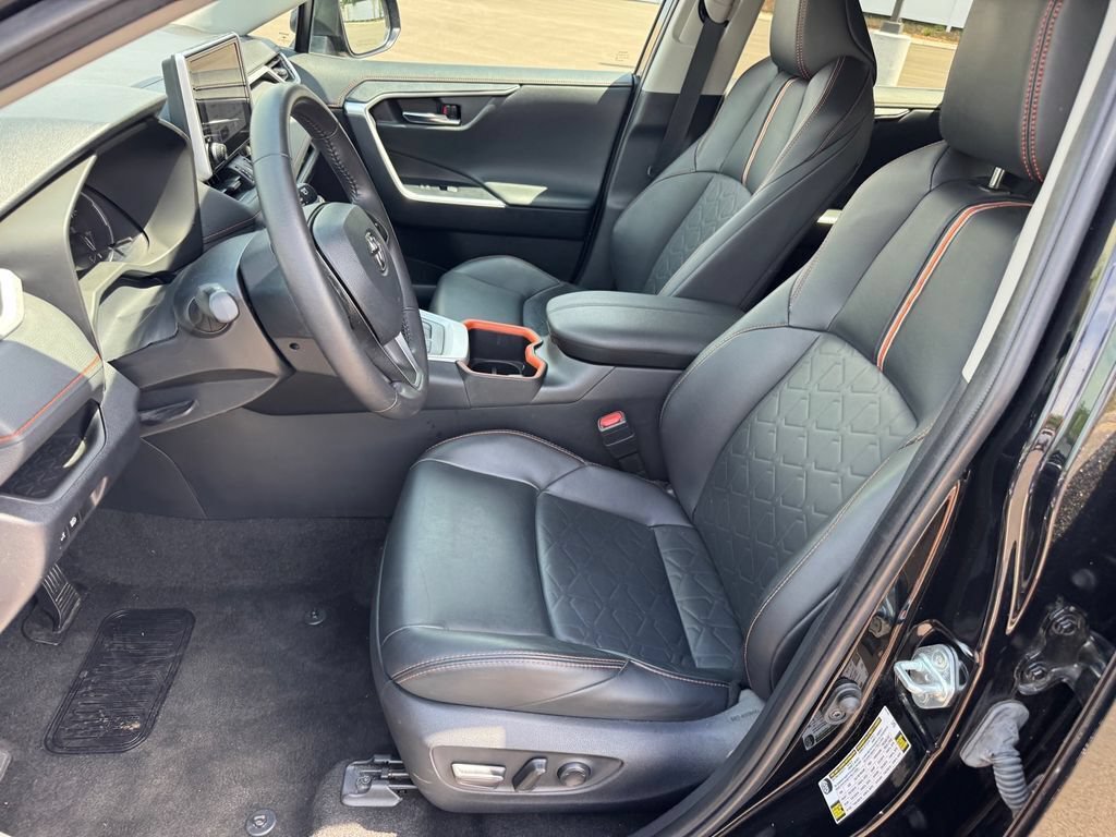Used 2024 Toyota RAV4 Adventure AWD/4WD image 7