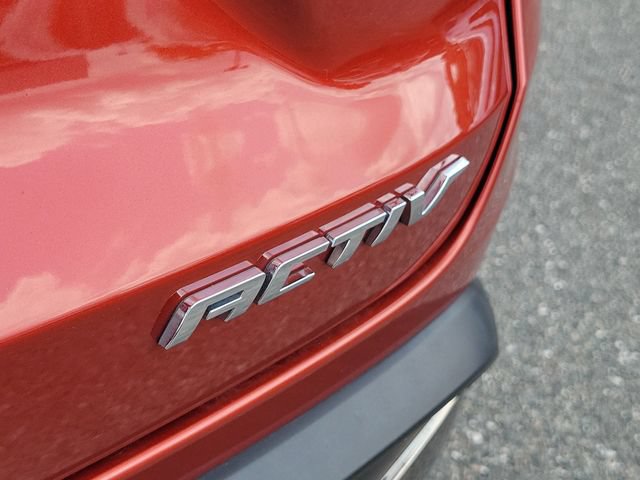 Certified 2024 Chevrolet Trax ACTIV w/ Sunroof Package FWD image 8