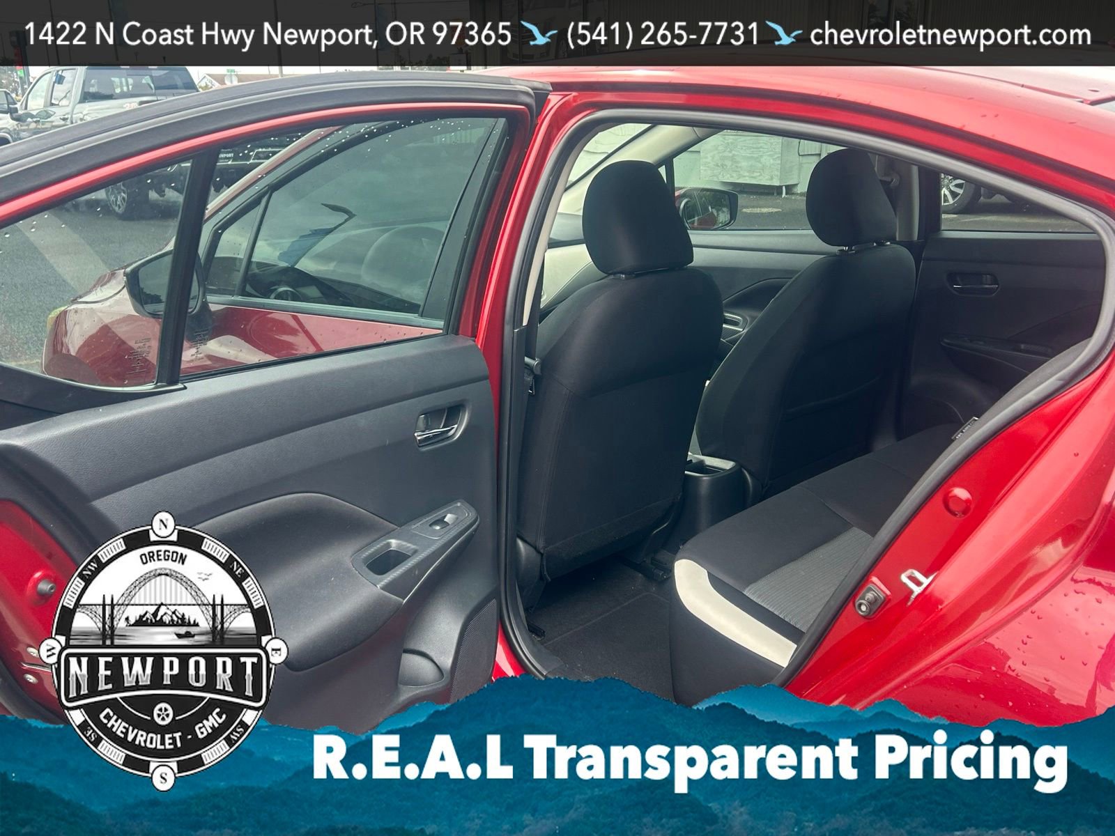 Used 2021 Nissan Versa SV FWD image 29