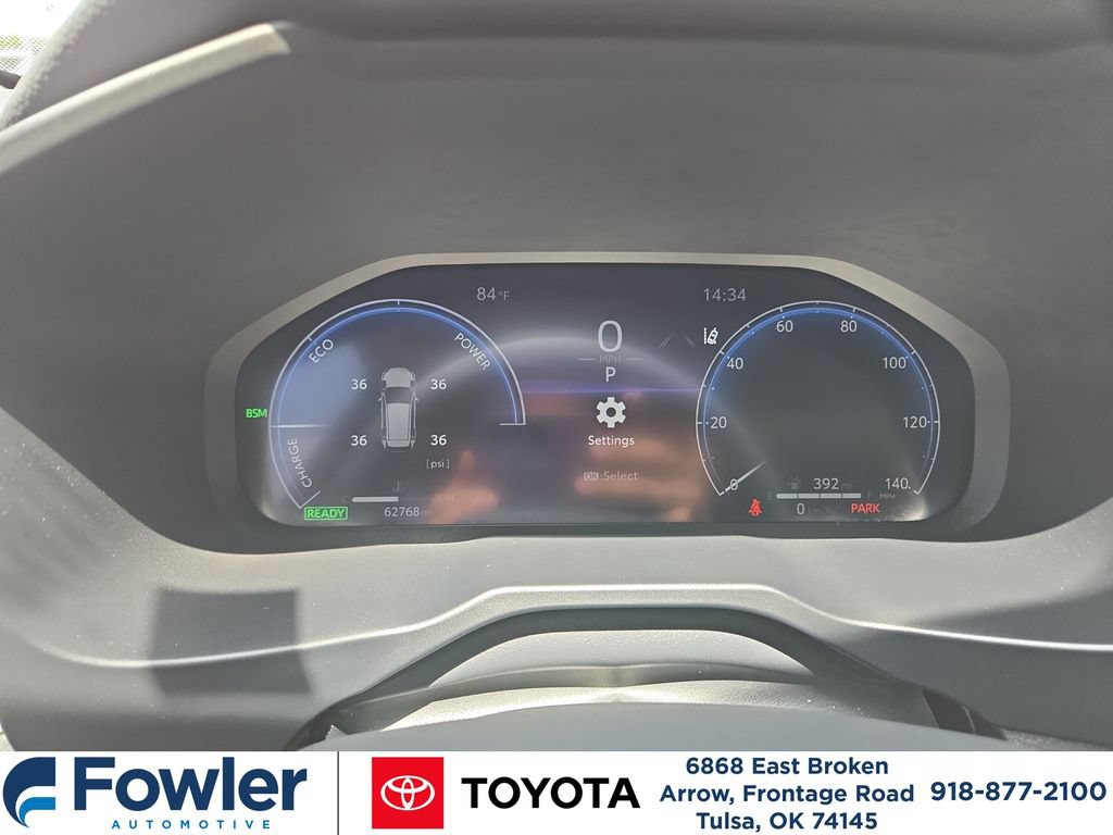 Used 2024 Toyota RAV4 Limited AWD/4WD image 28