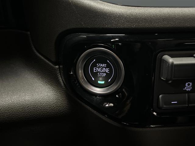 Used 2025 Chevrolet Silverado 1500 RST image 22