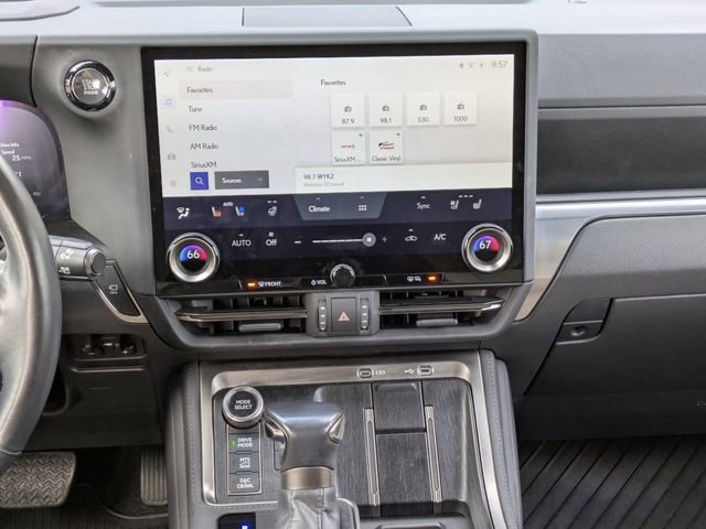 Used 2024 Lexus GX 550 image 16