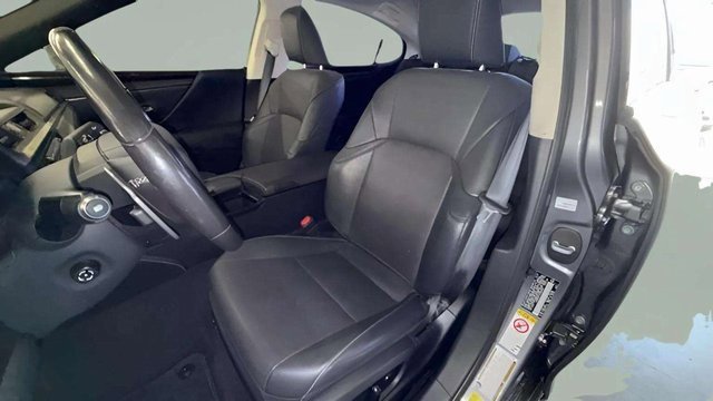 Used 2019 Lexus ES 300h image 21