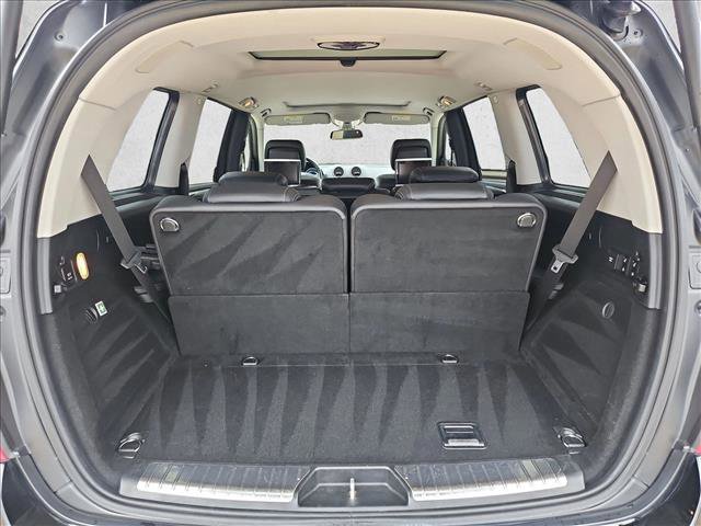 Used 2011 Mercedes-Benz GL 450 4MATIC image 6