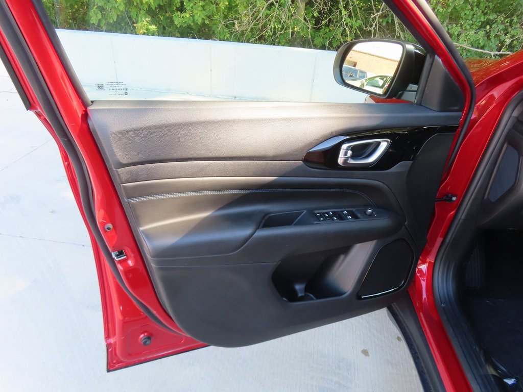 New 2026 Jeep Compass Latitude w/ Quick Order Package 29K image 21