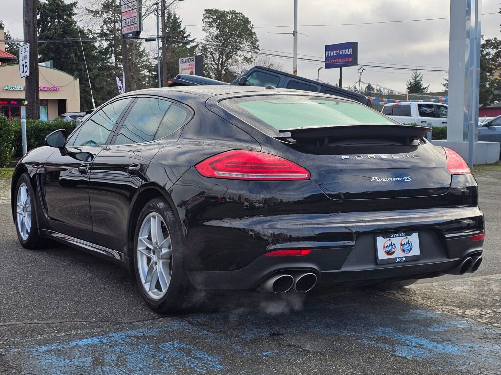 Used 2016 Porsche Panamera 4S image 6