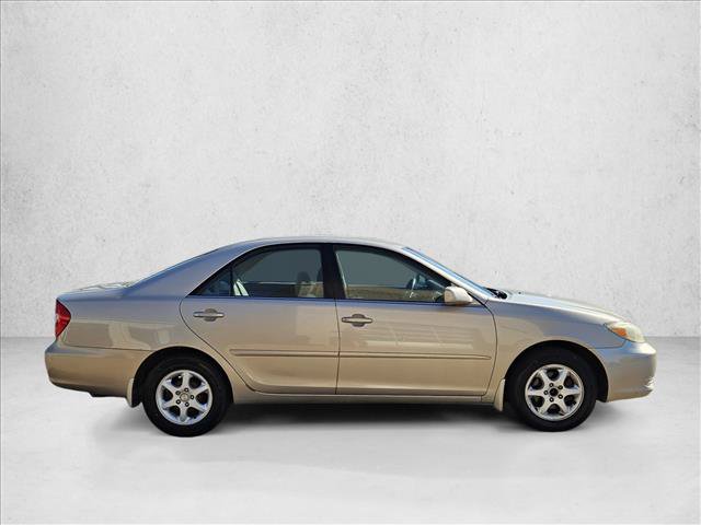 Used 2004 Toyota Camry LE FWD image 4