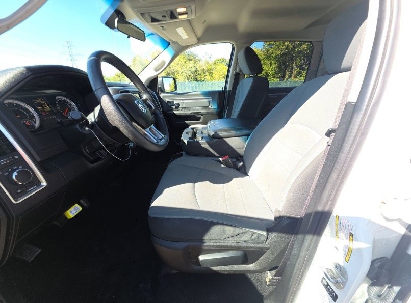 Used 2021 RAM 1500 Classic SLT image 26