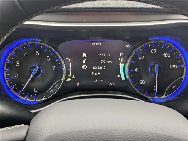 New 2026 Chrysler Pacifica Select image 11