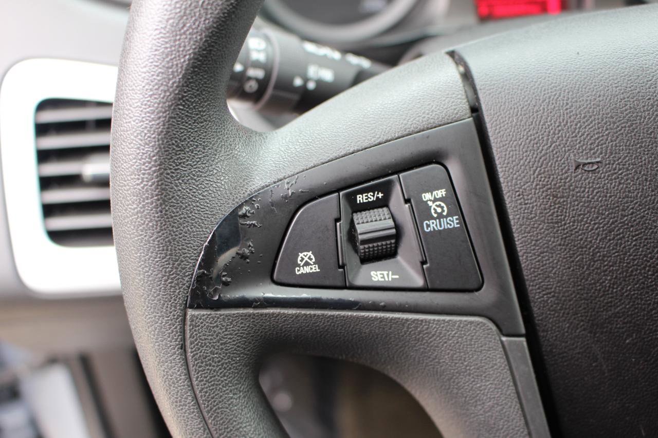 Used 2015 GMC Terrain SLE image 16